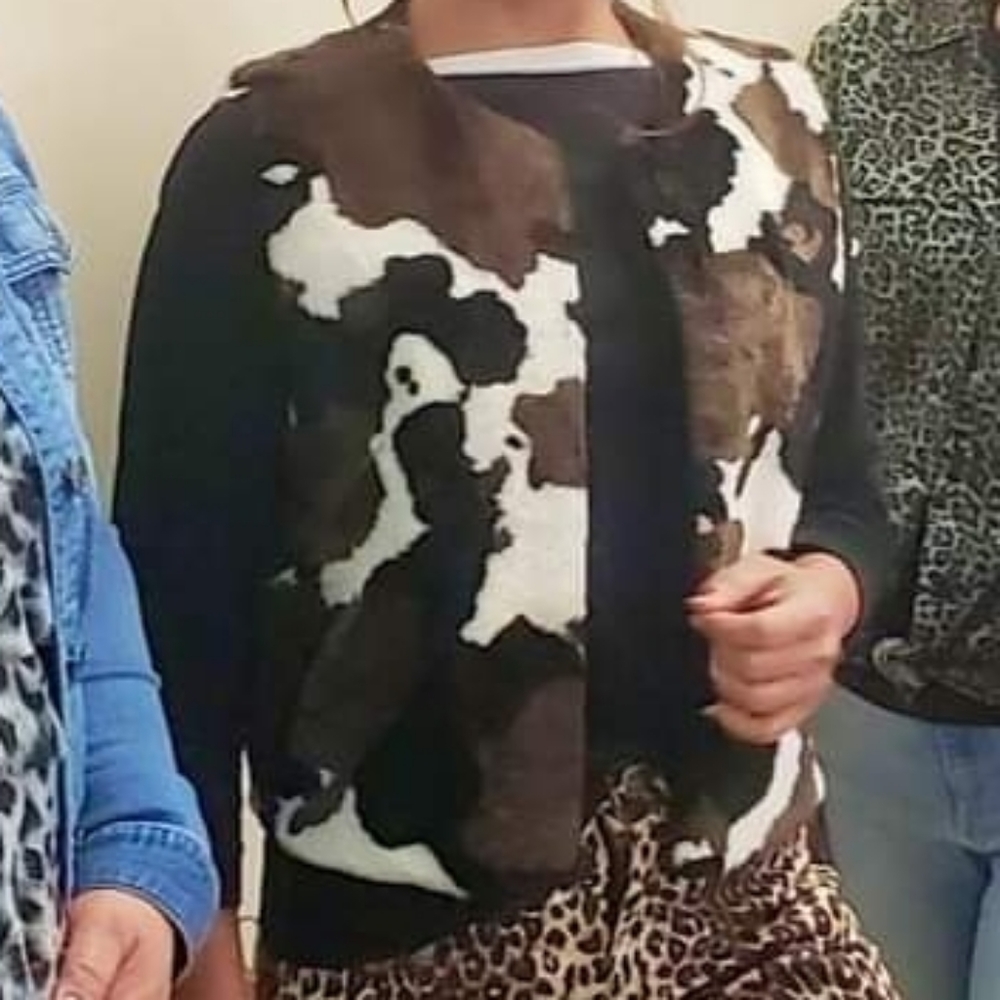 Rebecca Thomas vest